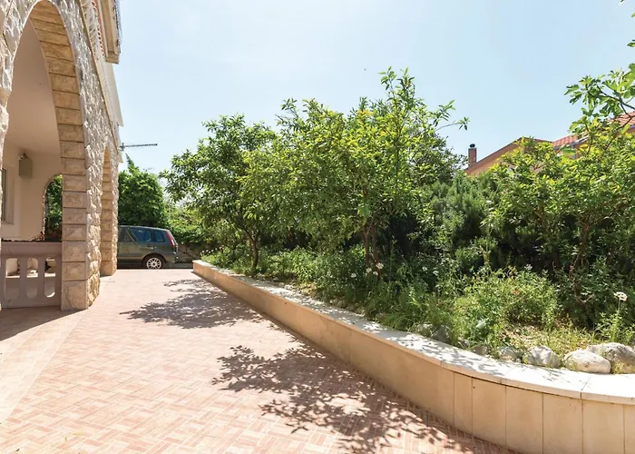 Splitska Appartamento